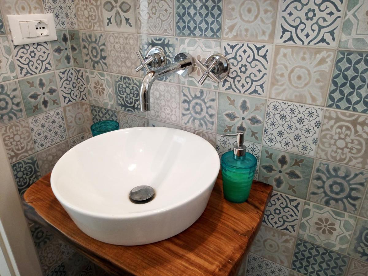 Cortile Calinea Bed and Breakfast Castrignano del Capo Εξωτερικό φωτογραφία
