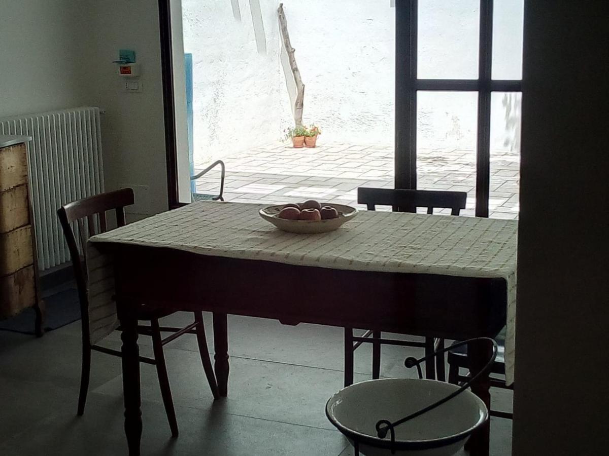 Cortile Calinea Bed and Breakfast Castrignano del Capo Εξωτερικό φωτογραφία